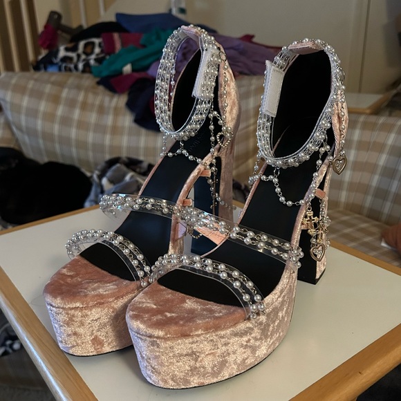 dolls kill holy revelation